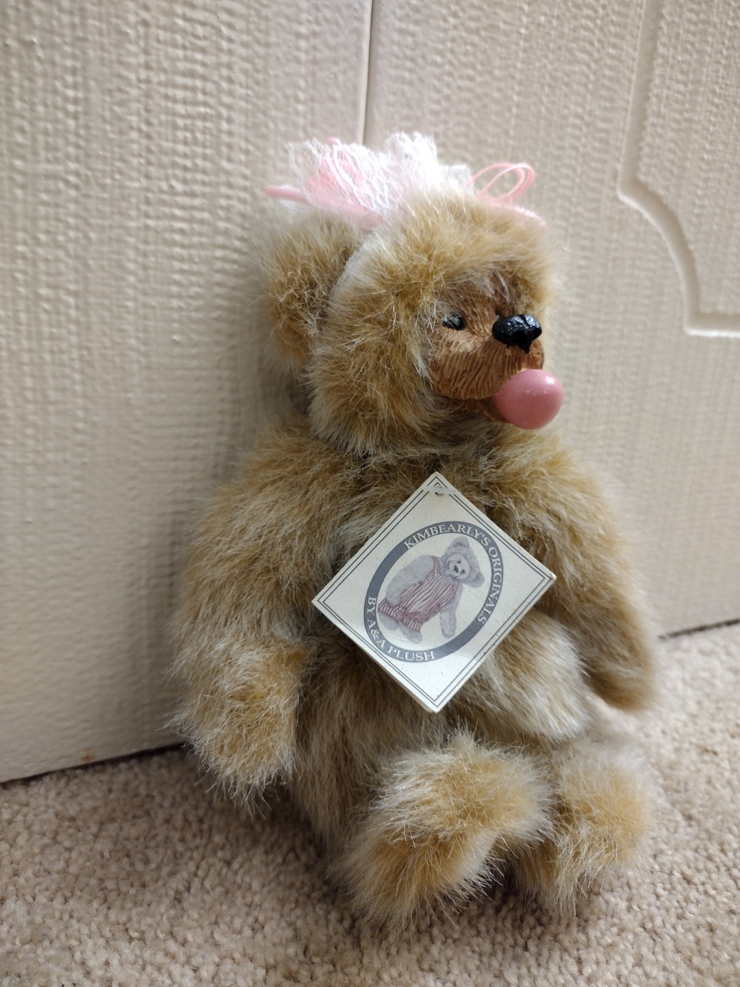 Kimbearly's Original's Sara - Ann Teddy Bear Plush Bubble's 9"